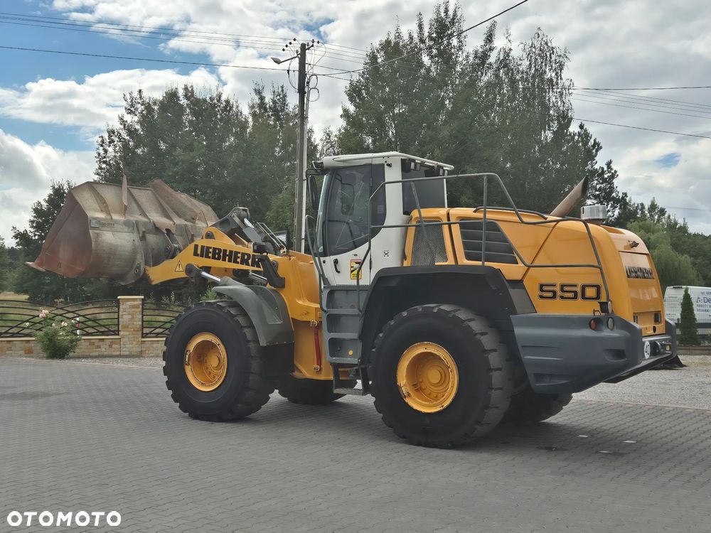 Liebherr L550/ 2012r/ Maszyna sprowadzona/ - 8