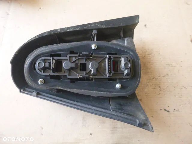 LAMPA LEWY TYŁ PRAWY TYŁ KOMPLET MERCEDES A KLASA W168 - 17