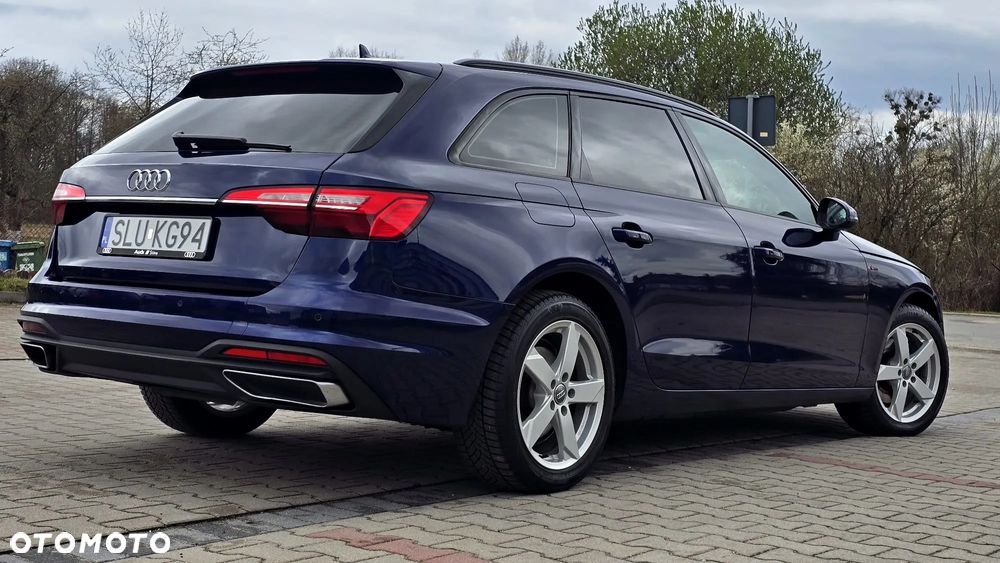 Audi A4 Avant 2.0 TDI Sport S tronic - 5