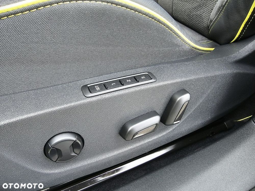 Skoda Enyaq RS 82kWh - 26