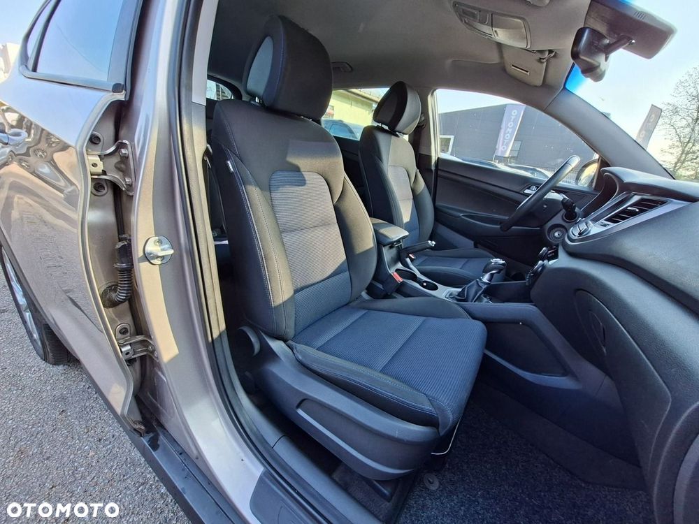 Hyundai Tucson 1.6 GDi Comfort 2WD - 24