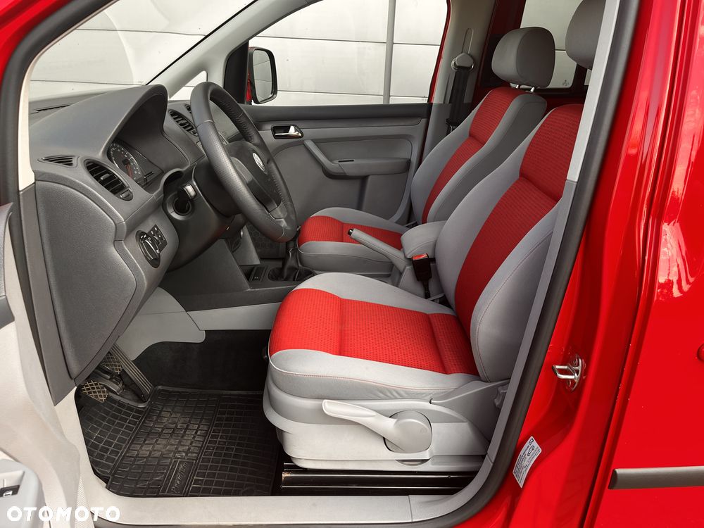 Volkswagen Caddy 1.4 16V Life - 28