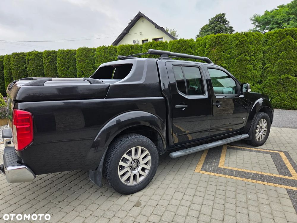 Nissan Navara 3.0 D V6 Platinum Long EU5 - 3