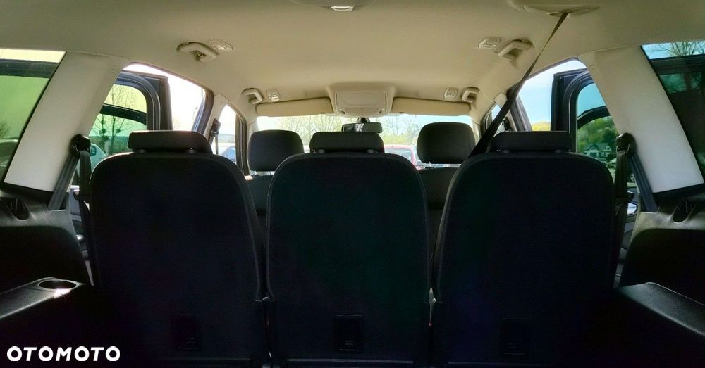 Ford S-Max - 27