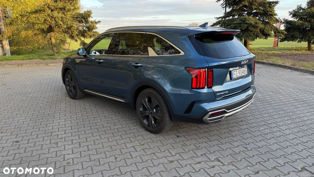 Kia Sorento - 4