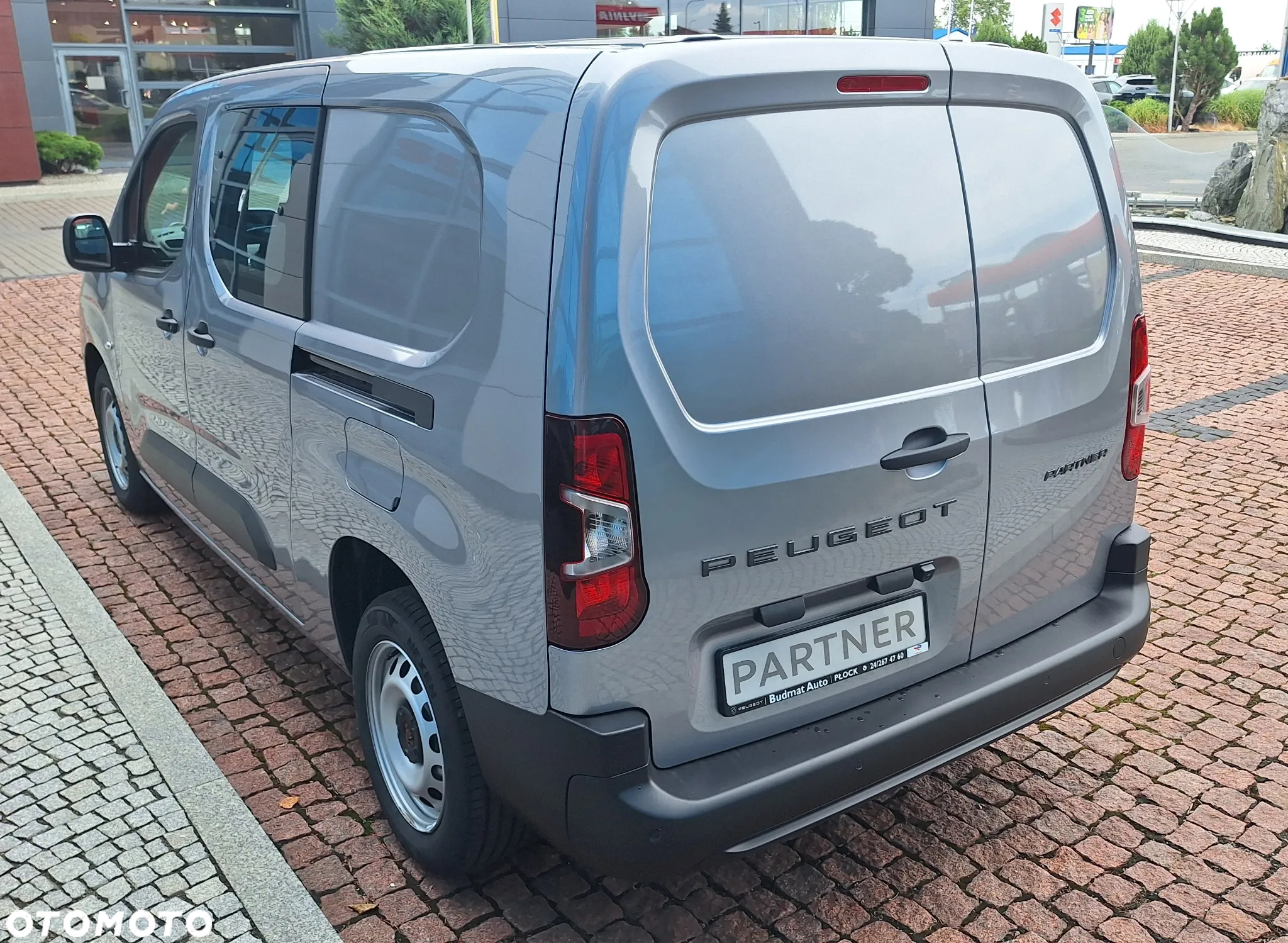 Peugeot Partner Furgon 5-miejscowy BlueHDi 130 KM S&S EAT8 Wiele możliwości - 4