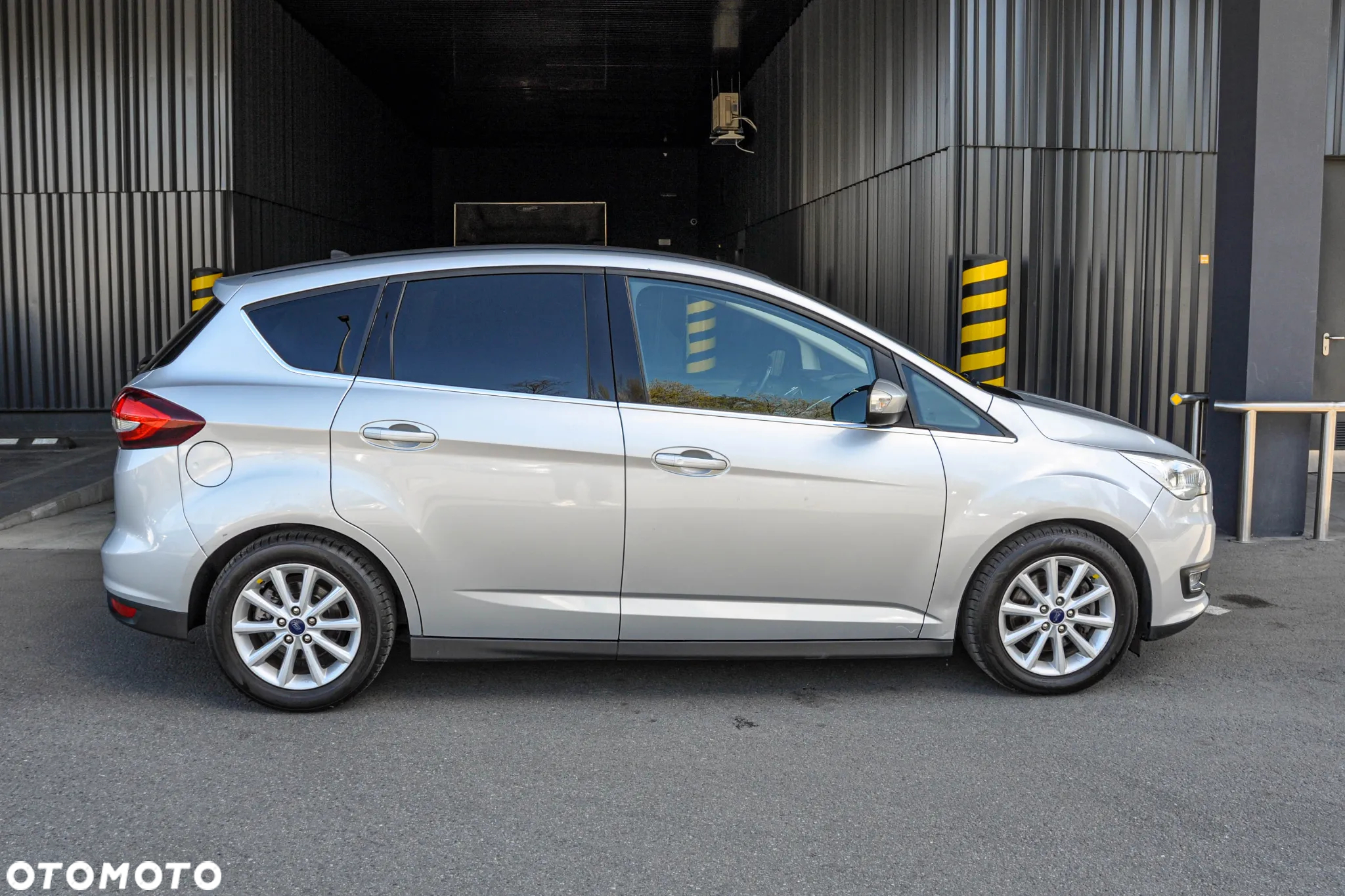 Ford C-MAX - 5
