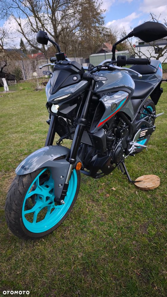 Yamaha MT - 8