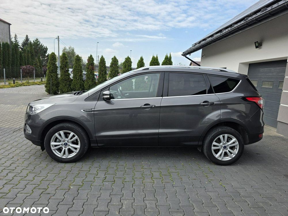 Ford Kuga - 5