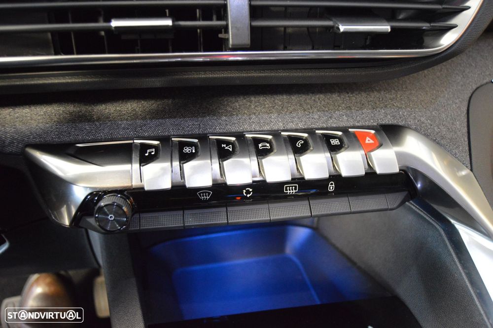 Peugeot 5008 1.2 PureTech Allure EAT6 - 46