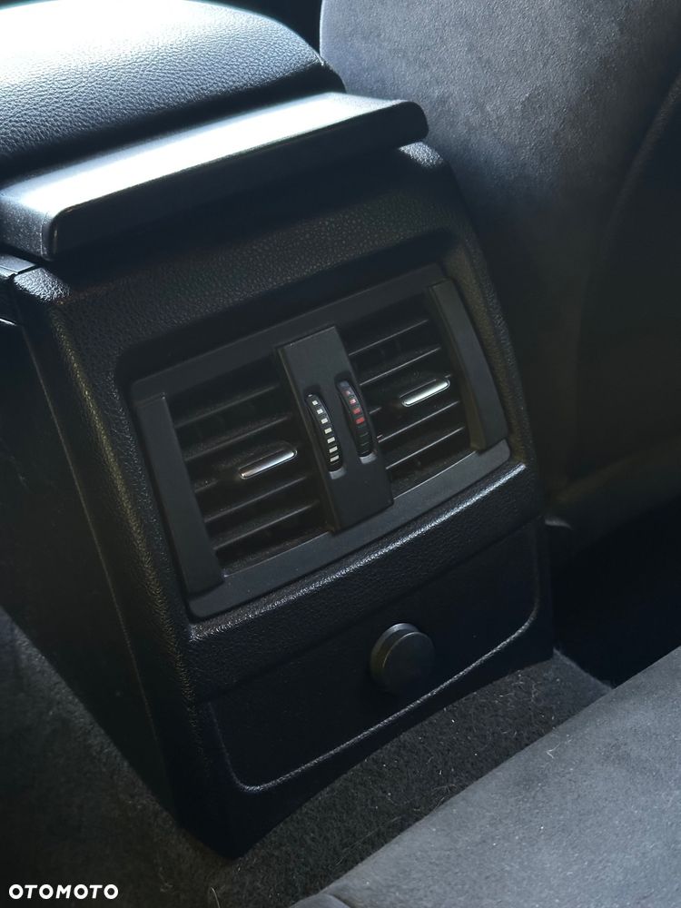BMW Seria 1 116i - 10