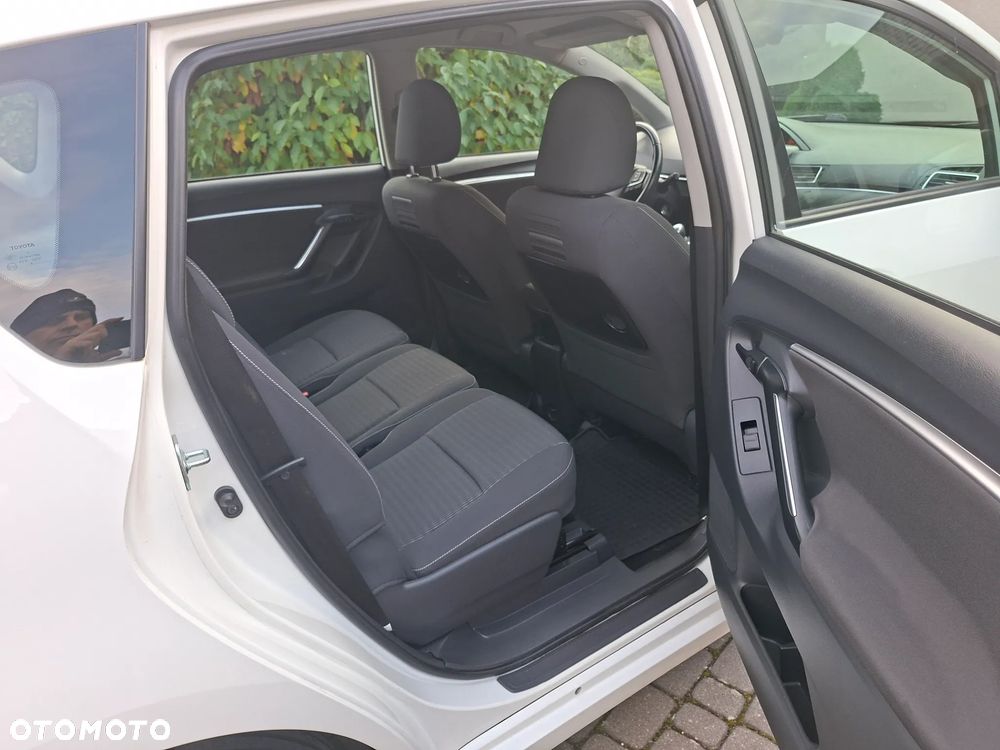 Toyota Verso - 15