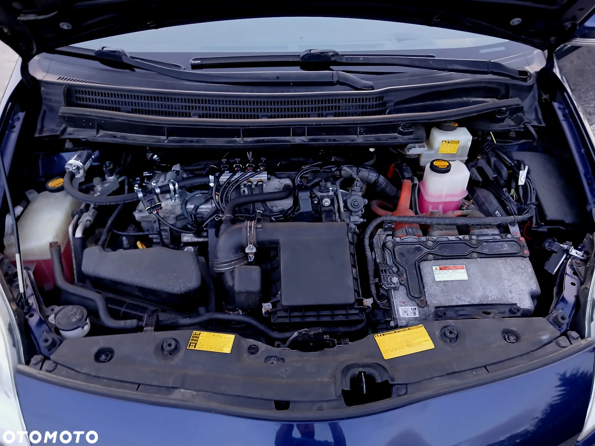 Toyota Prius (Hybrid) Comfort - 7