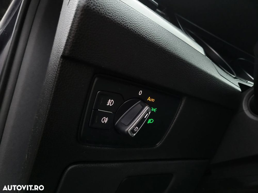 Volkswagen Passat Variant 2.0 TDI Comfortline - 34