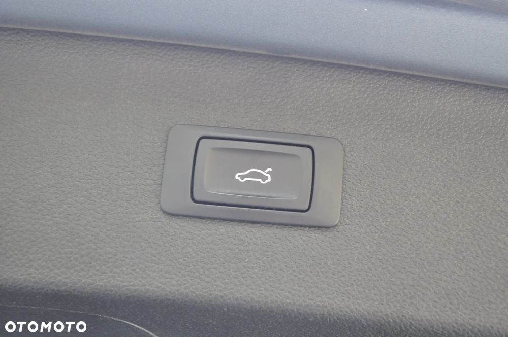 Audi A7 Sportback 3.0 TDI ultra S tronic - 8