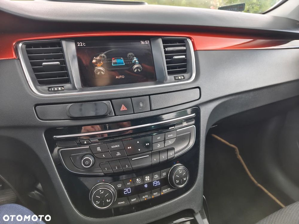 Peugeot 508 2.0 HDi Allure - 2