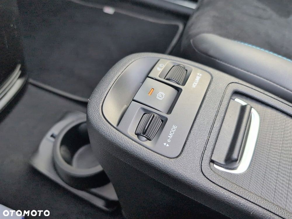 Abarth 500Ce 37.8kWh Turismo - 18