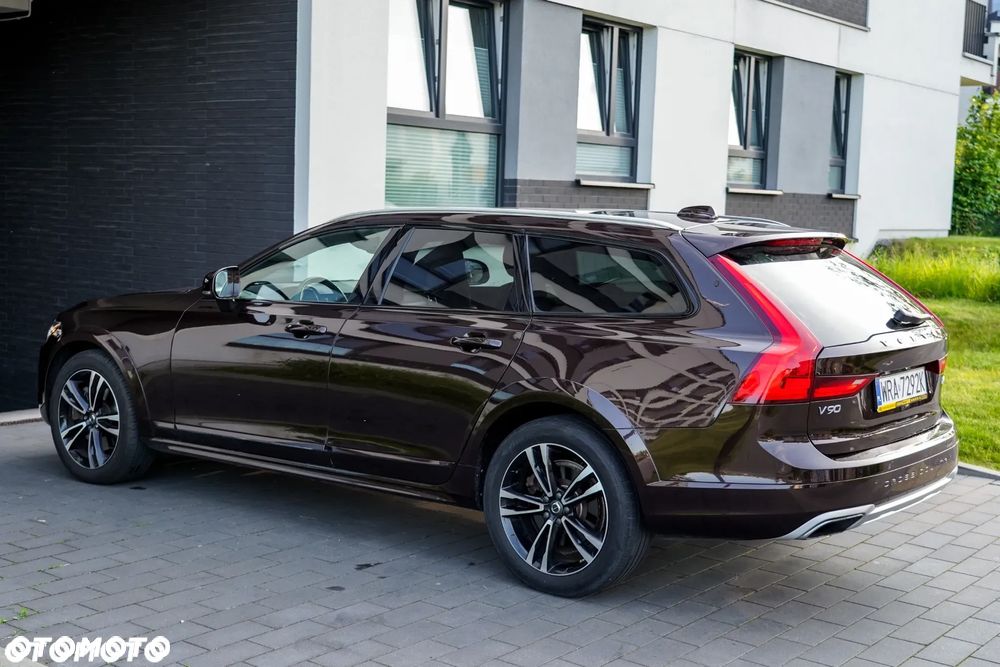 Volvo V90 Cross Country T6 AWD Pro - 6