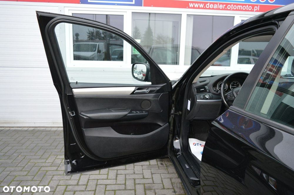 BMW X3 xDrive20d Blue Performance - 33