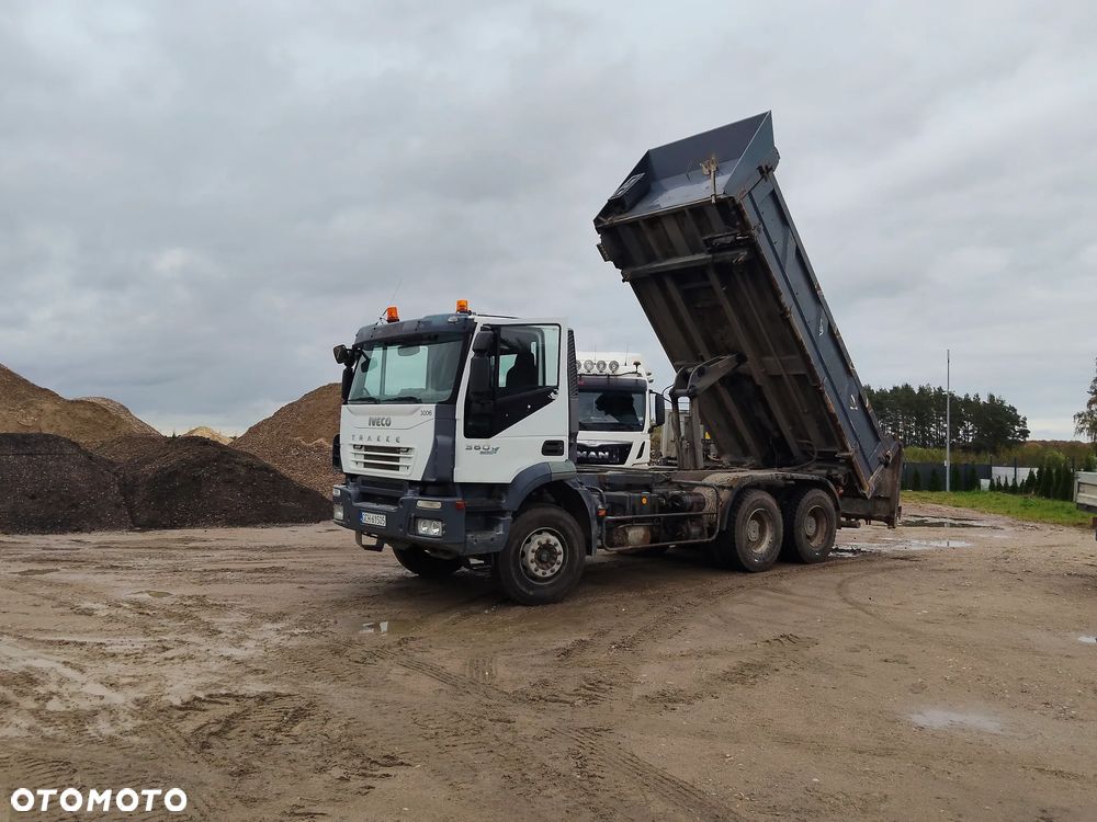 Iveco Trakker - 1