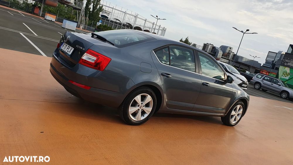 Skoda Octavia 1.2 TSI Business - 1