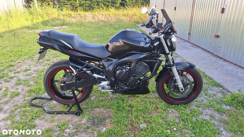 Yamaha FZ6 - 4