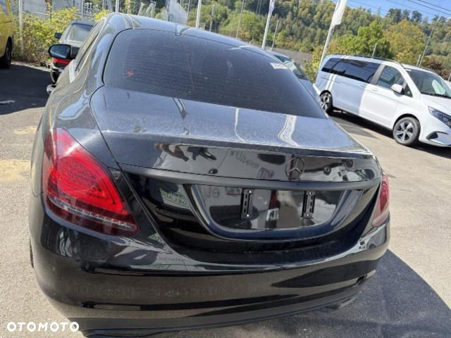 Mercedes-Benz Klasa C 180 d 9G-TRONIC Avantgarde - 17