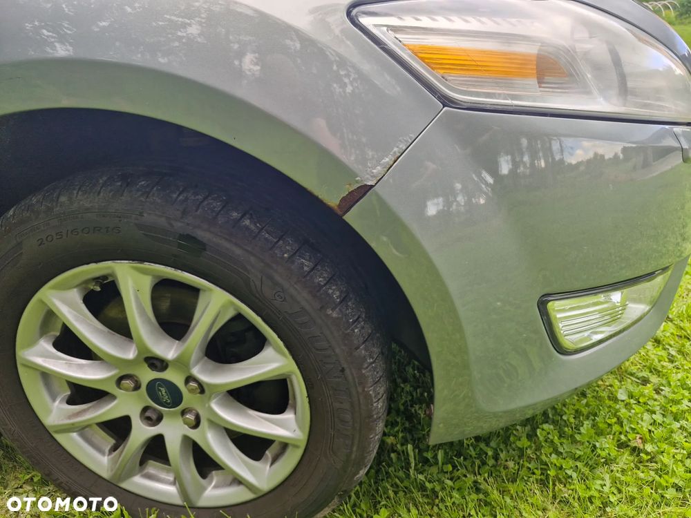 Ford Mondeo 2.0 Ambiente - 8