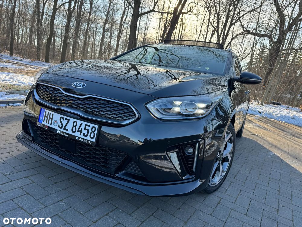 Kia Ceed 1.6 GDI PHEV Business Line DCT - 2