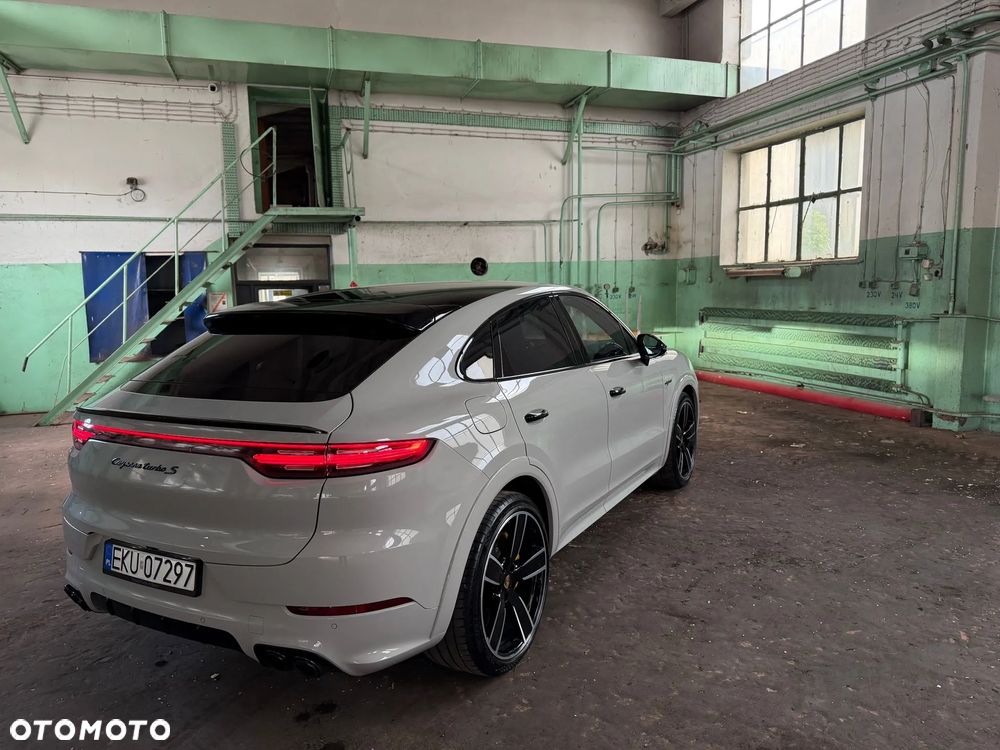 Porsche Cayenne - 5