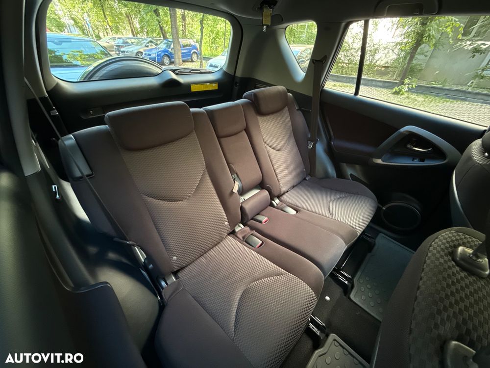 Toyota RAV4 2.2 D-4D Executive - 21