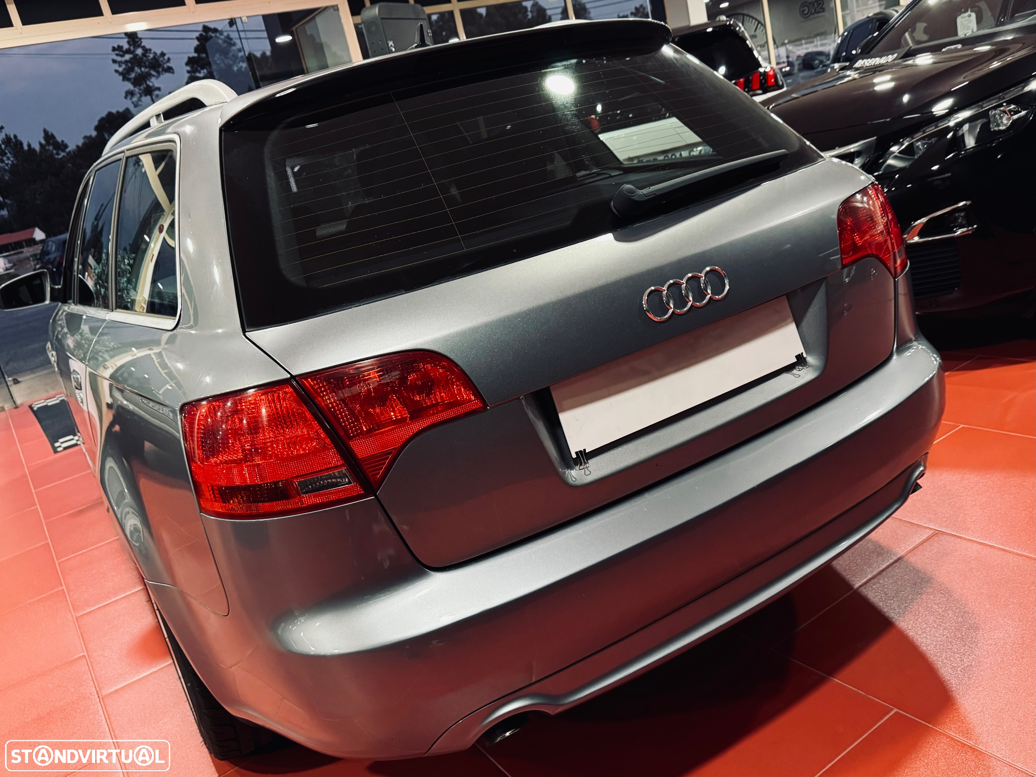 Audi A4 Avant 2.0 TDI S-line - 6