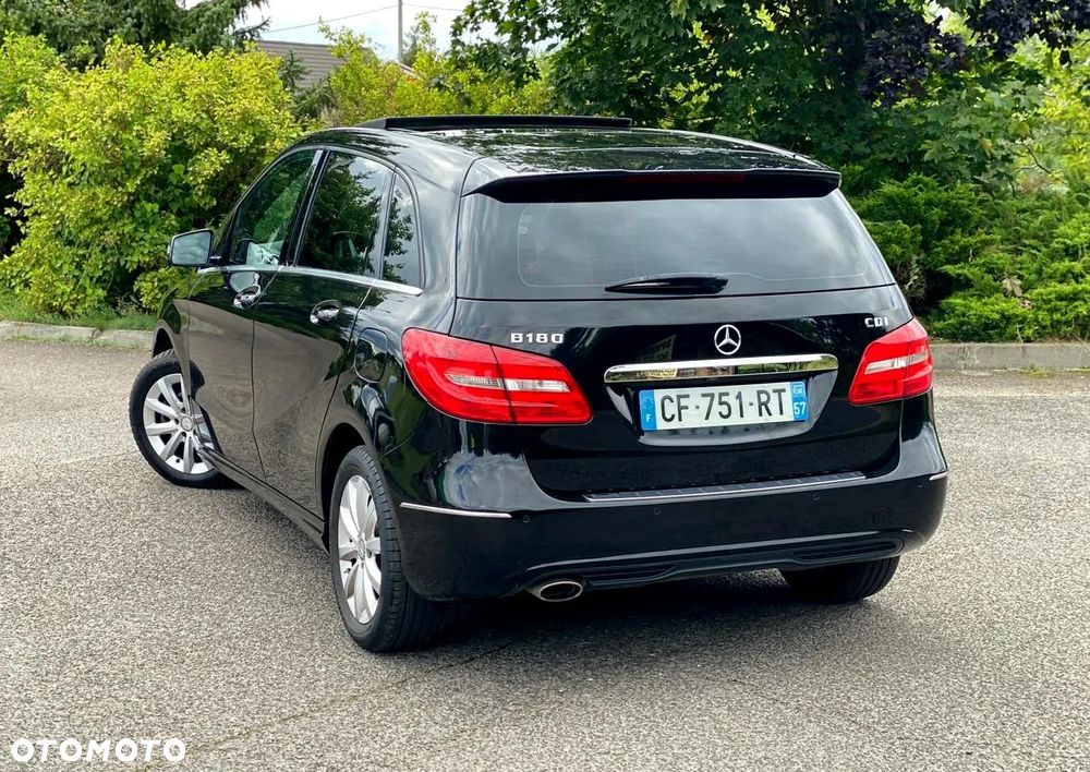 Mercedes-Benz Klasa B 180 CDI - 11
