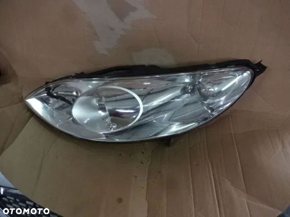 PEUGEOT 407 COUPE LAMPA PRZÓD LEWA XENON - 2