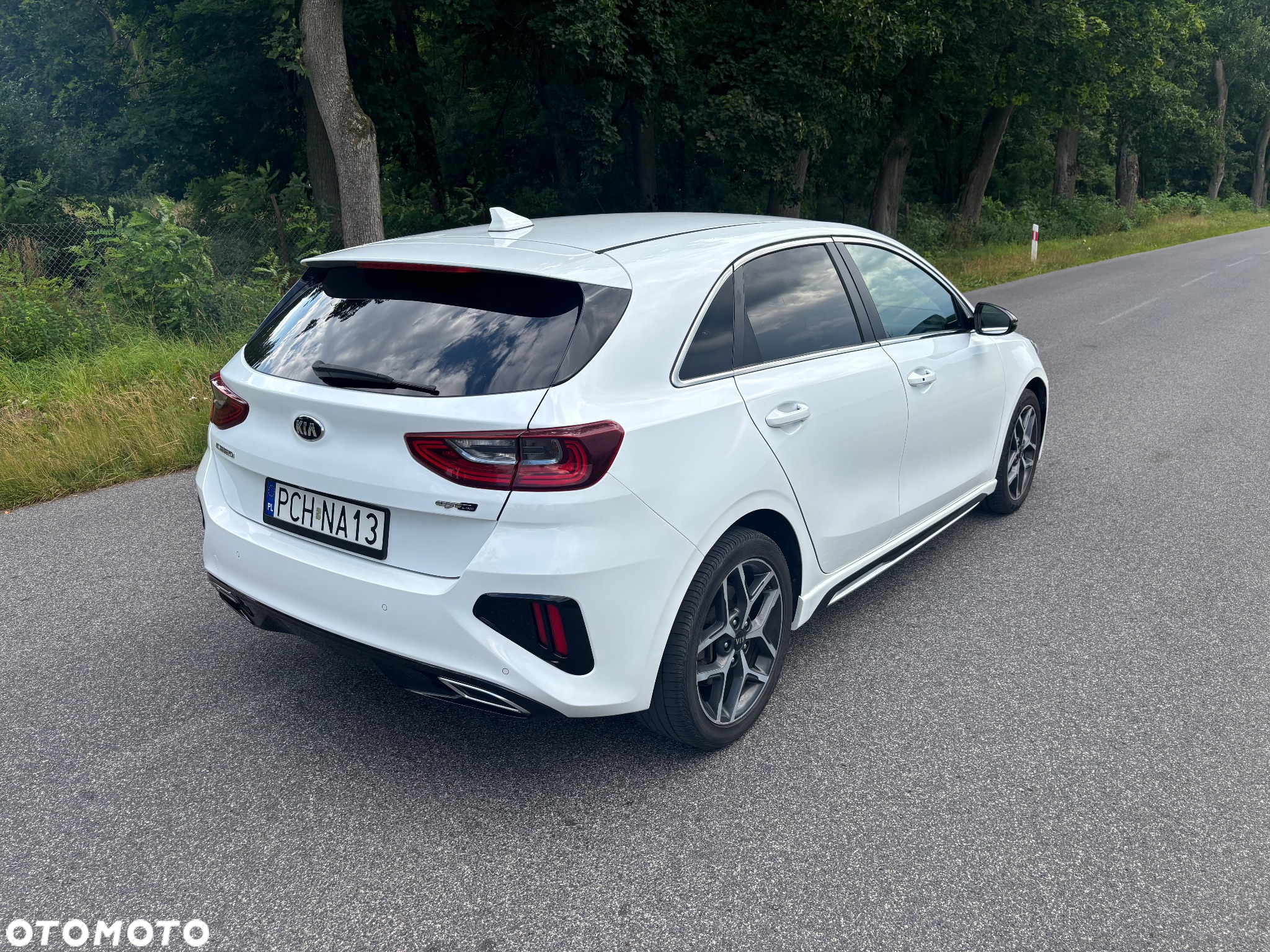 Kia Ceed 1.6 CRDi GT Line - 10