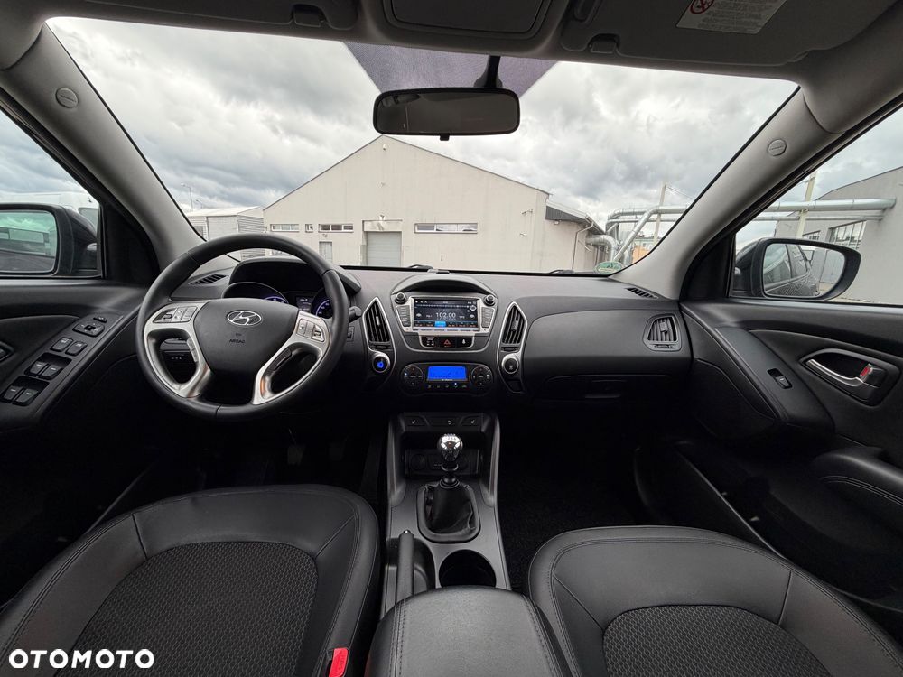 Hyundai ix35 blue 1.6 2WD Finale Gold - 7