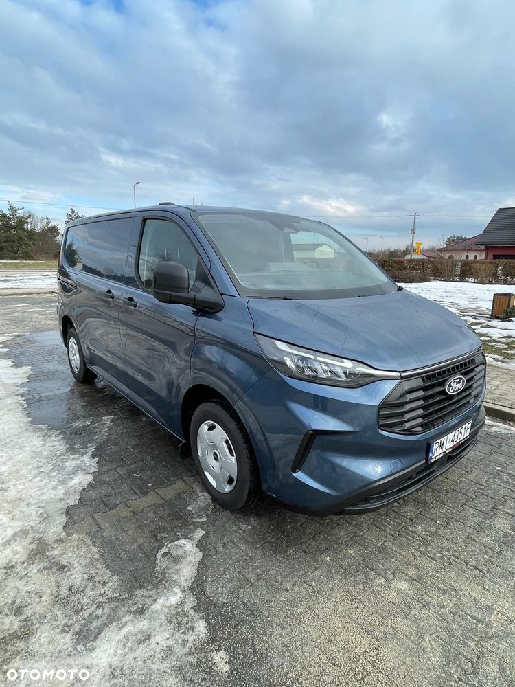 Ford TRANSIT CUSTOM - 1