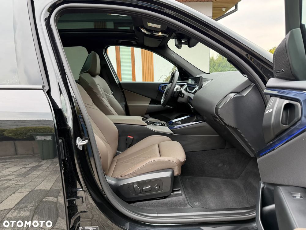 BMW X3 xDrive20 mHEV - 13