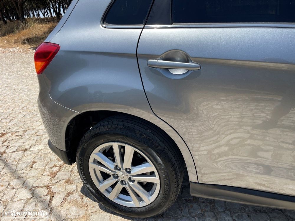 Mitsubishi ASX 1.8 DI-D Intense - 19