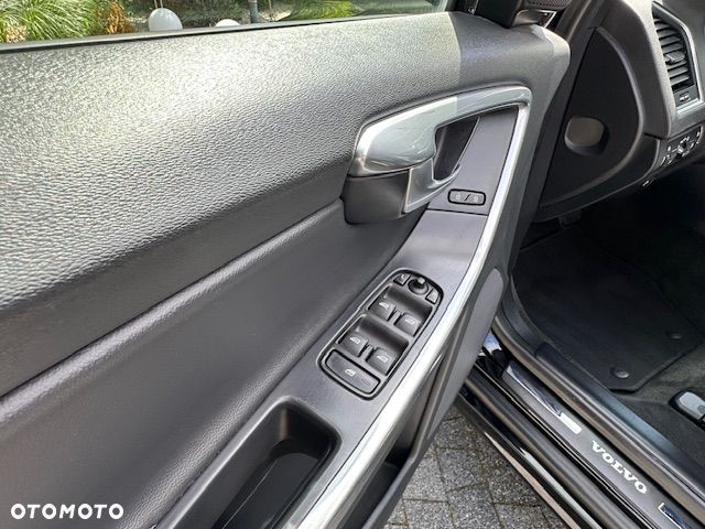Volvo XC 60 D3 Summum - 11