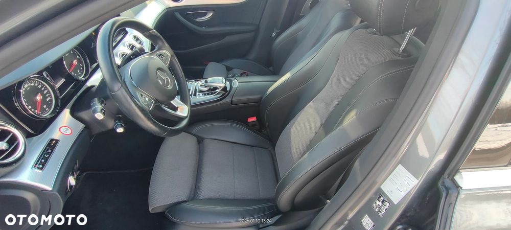 Mercedes-Benz Klasa E 350 d 4-Matic All-Terrain - 27