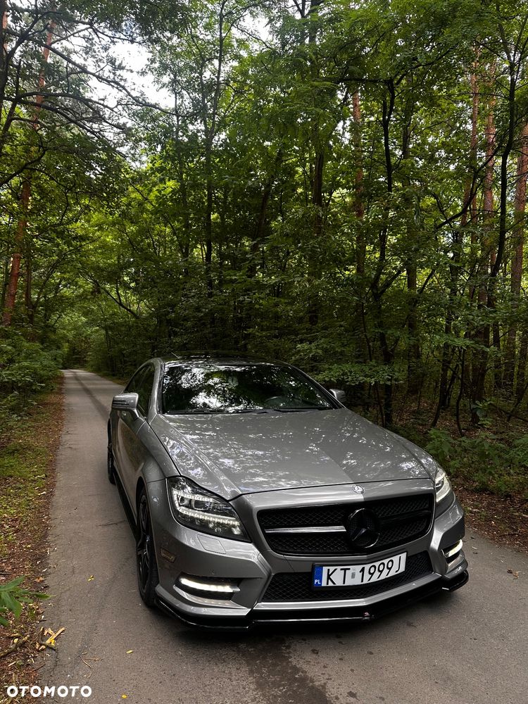 Mercedes-Benz CLS - 4