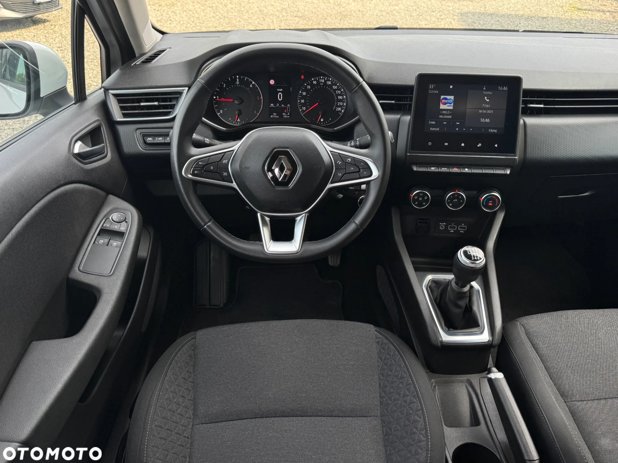 Renault Clio 1.5 dCi Energy Limited Plus - 11