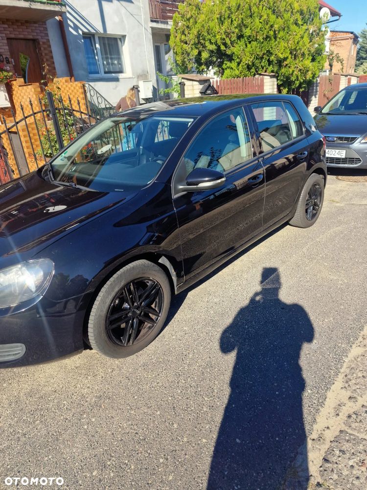 Volkswagen Golf - 2