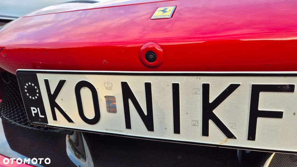 Ferrari F8 Spider - 32