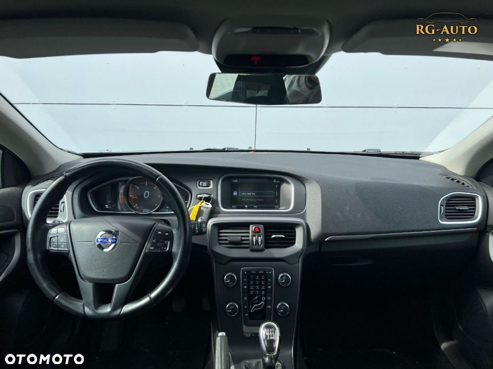 Volvo V40 - 21