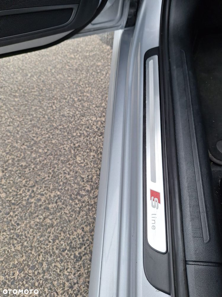 Audi A4 Avant 2.0 TDI Multitronic - 17