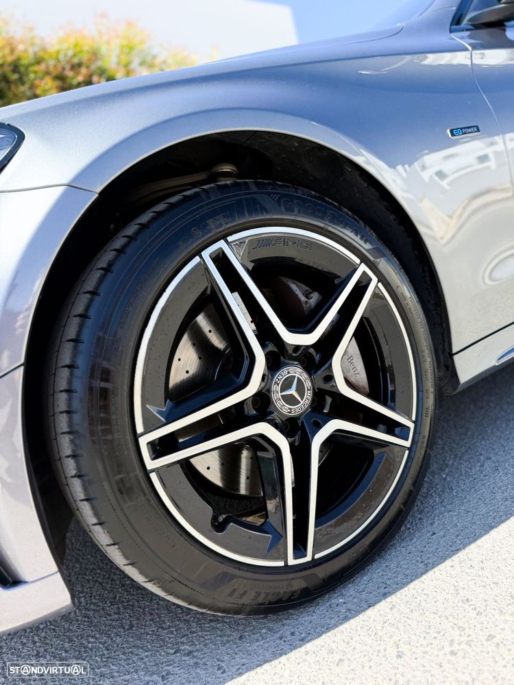 Mercedes-Benz C 300 de AMG Line - 5