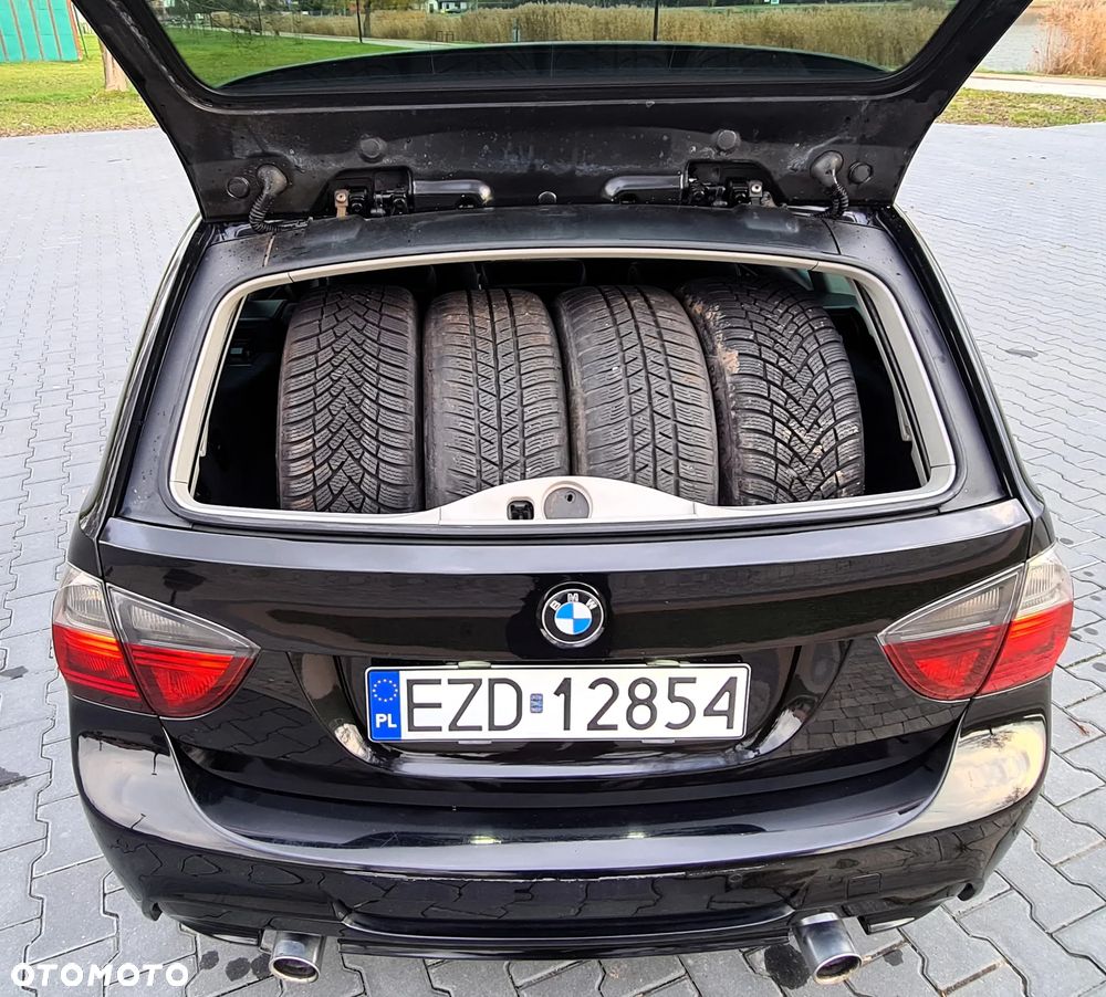 BMW Seria 3 318d - 29