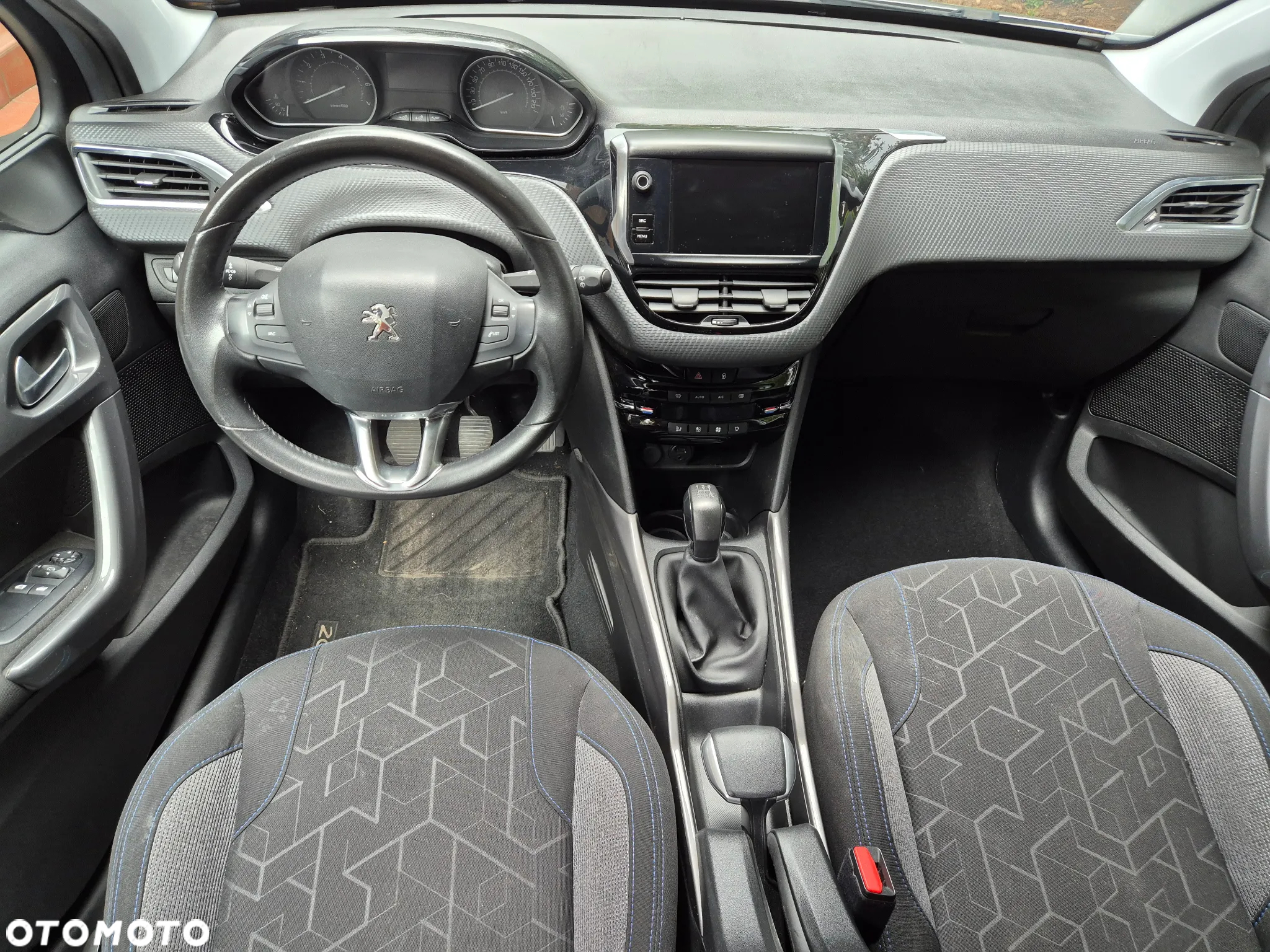 Peugeot 2008 PureTech 82 Style - 23